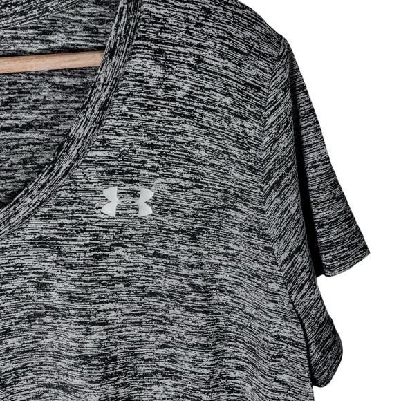 Under Armour Women's UA Tech™ V-Neck Twist Short Sleeve: Steel / Black; Size XL - Picture 7 of 7